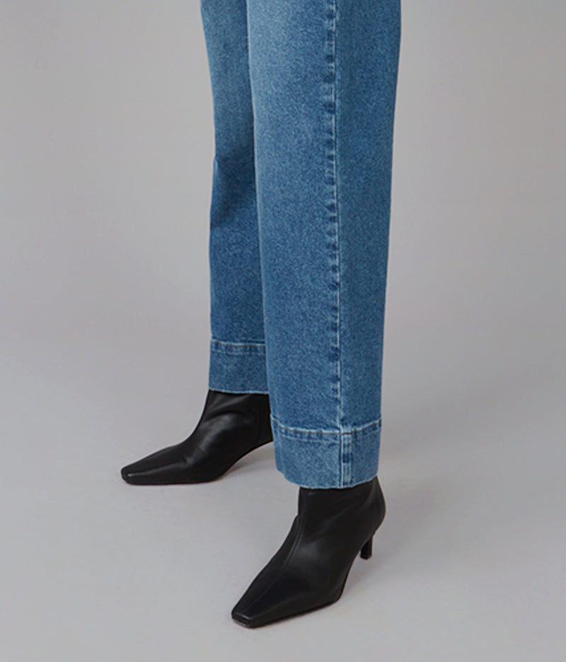 COLETTE-MDL High Rise Wide Leg Jeans 30" Inseam